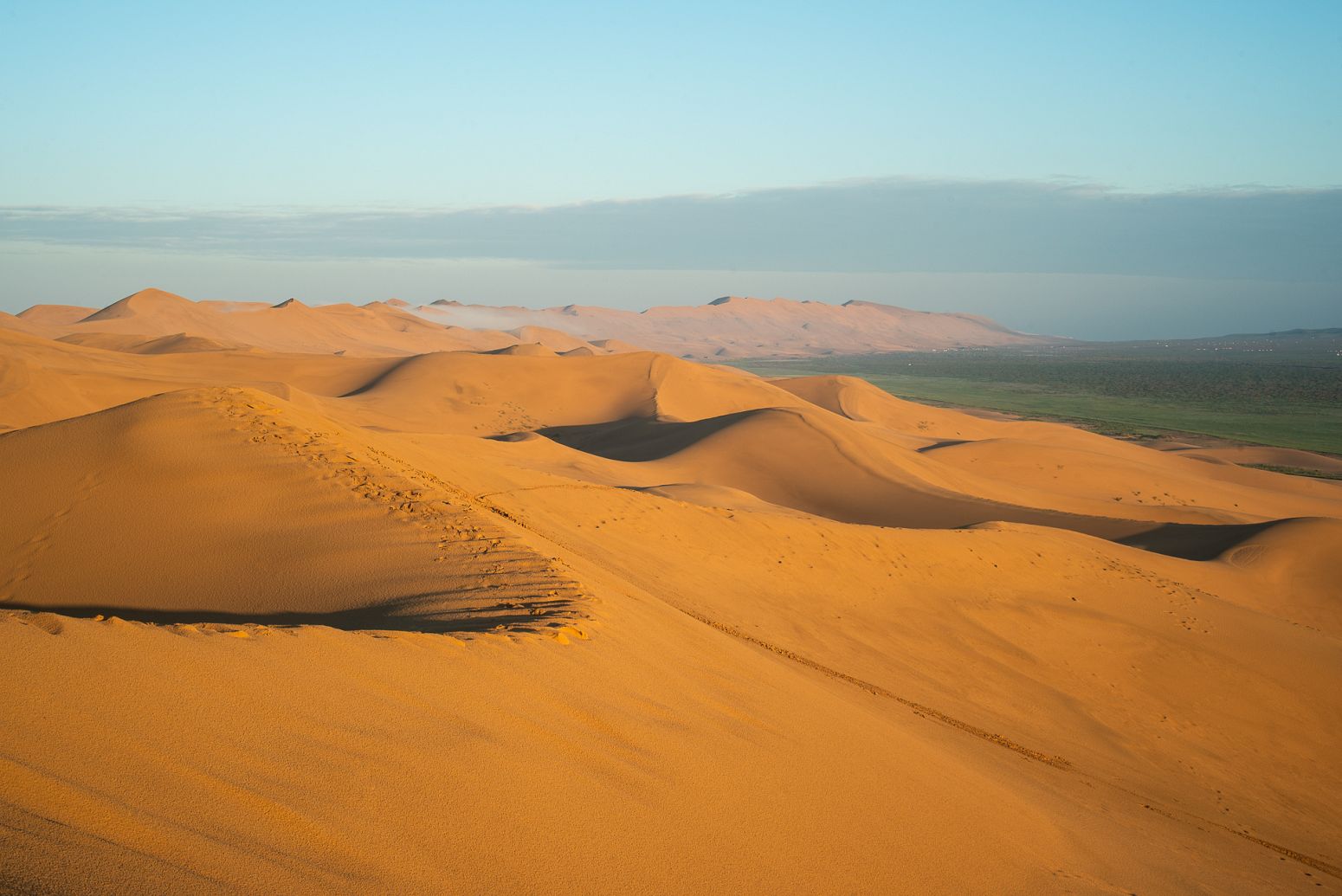 Khongoriin Els sand dunes, Gobi desert, Mongolia